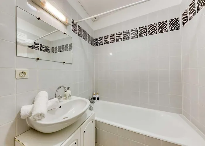 Duplex Cosy I Parking Gratuit I Rer 3min I Paris 15min Appartamento Versailles