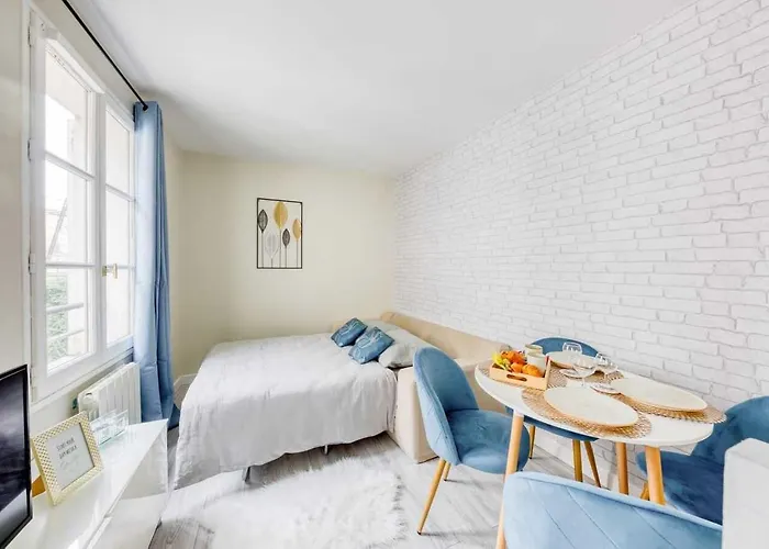 Duplex Cosy I Parking Gratuit I Rer 3min I Paris 15min *