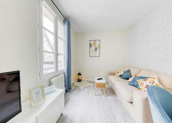Duplex Cosy I Parking Gratuit I Rer 3min I Paris 15min * Versailles